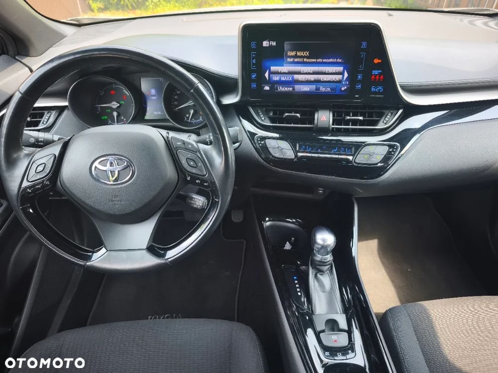 Toyota C-HR Style - 8