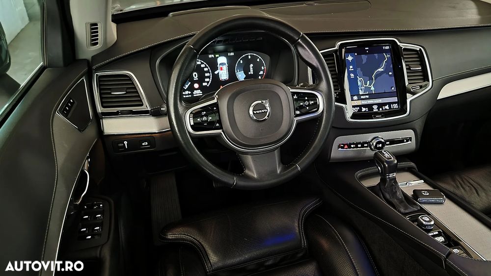 Volvo XC 90 D5 AWD Geartronic Inscription - 19