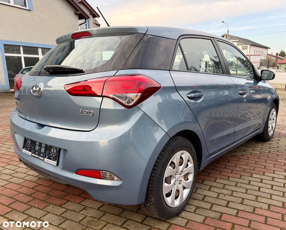 Hyundai i20 blue 1.2 Classic - 3