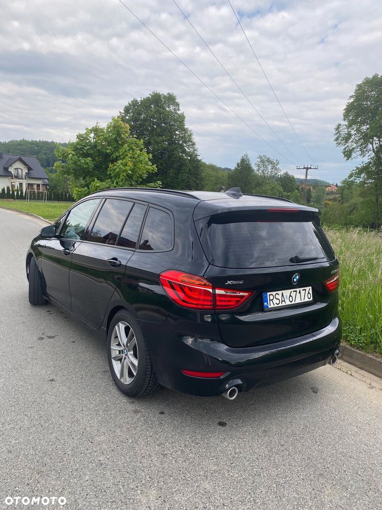 BMW Seria 2 218d xDrive Advantage sport - 4