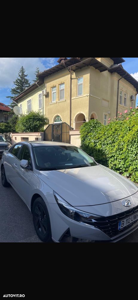 Hyundai Elantra 1.6 l 123 CP CVT Highway - 4