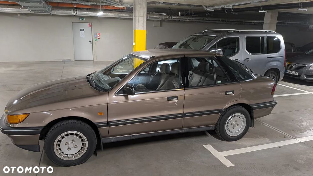 Mitsubishi Lancer - 2