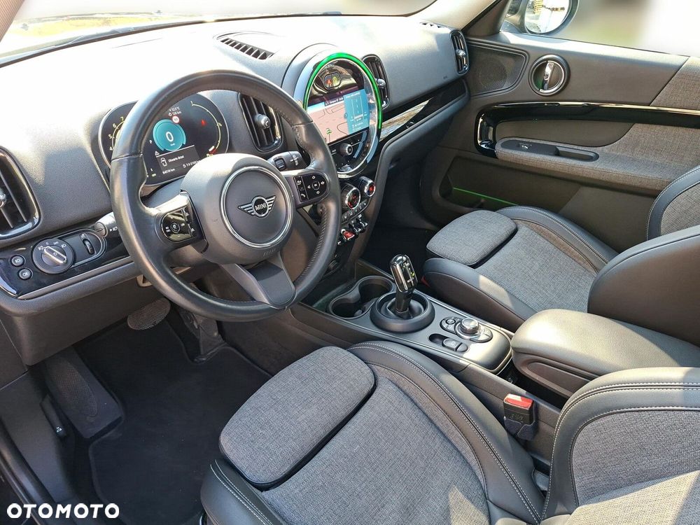 MINI Countryman Cooper Classic Trim - 11