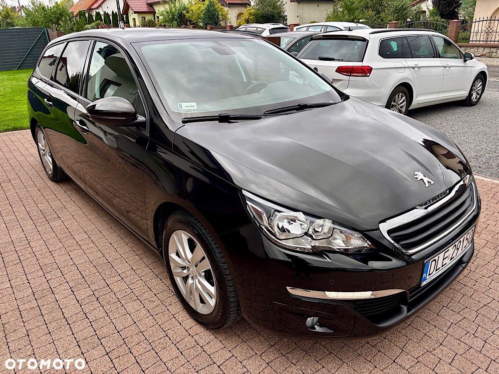Peugeot 308 1.6 e-HDi Allure S&S - 9