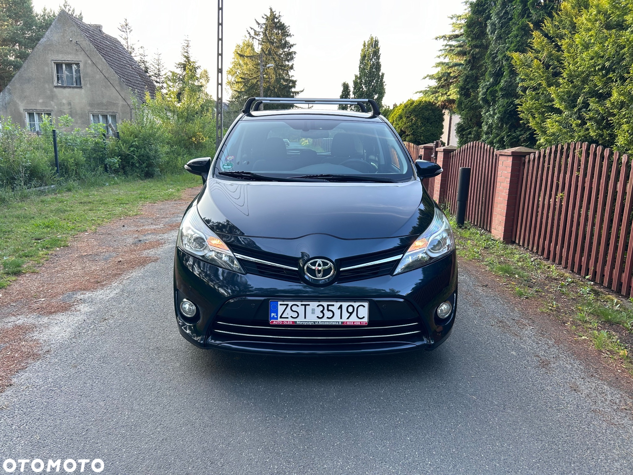 Toyota Verso 2.0 D-4D 5-Sitzer Life - 2