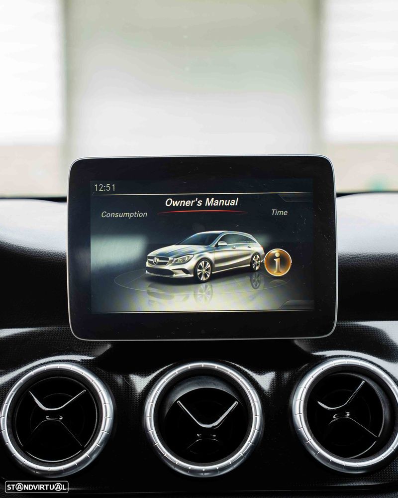 Mercedes-Benz CLA 180 d Shooting Brake - 17