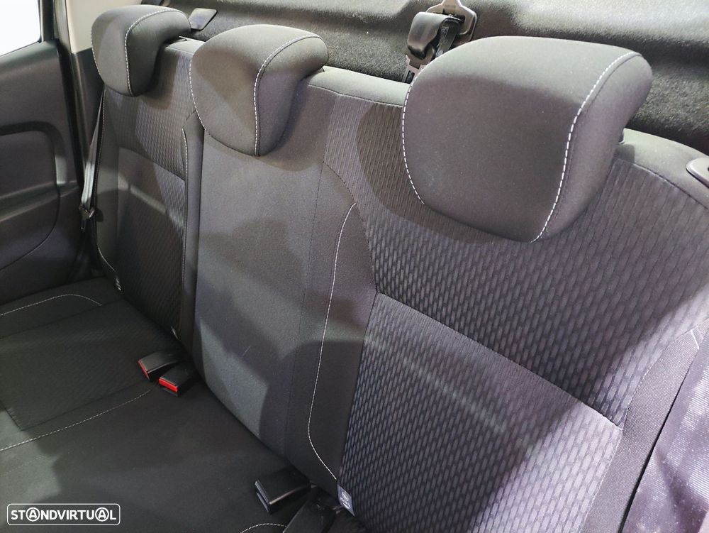 Dacia Logan 0.9 TCe Confort - 25