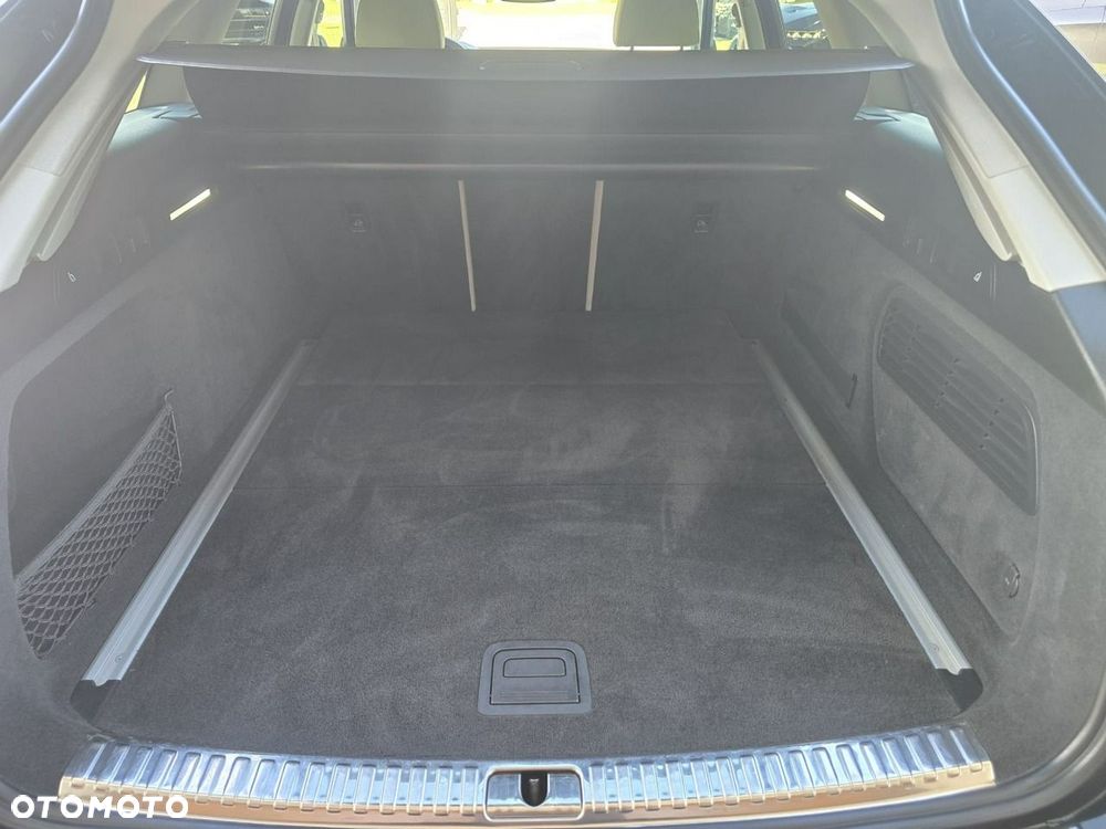 Audi A6 Avant - 31