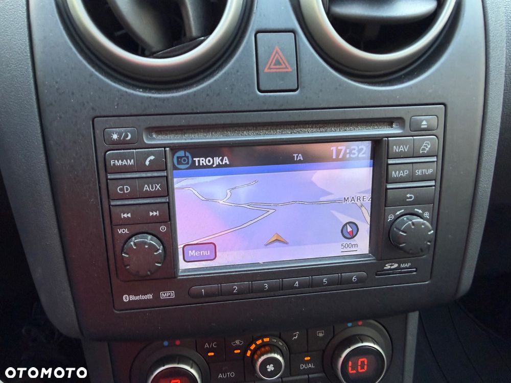Nissan Qashqai+2 2.0 dCi DPF I-Way - 24
