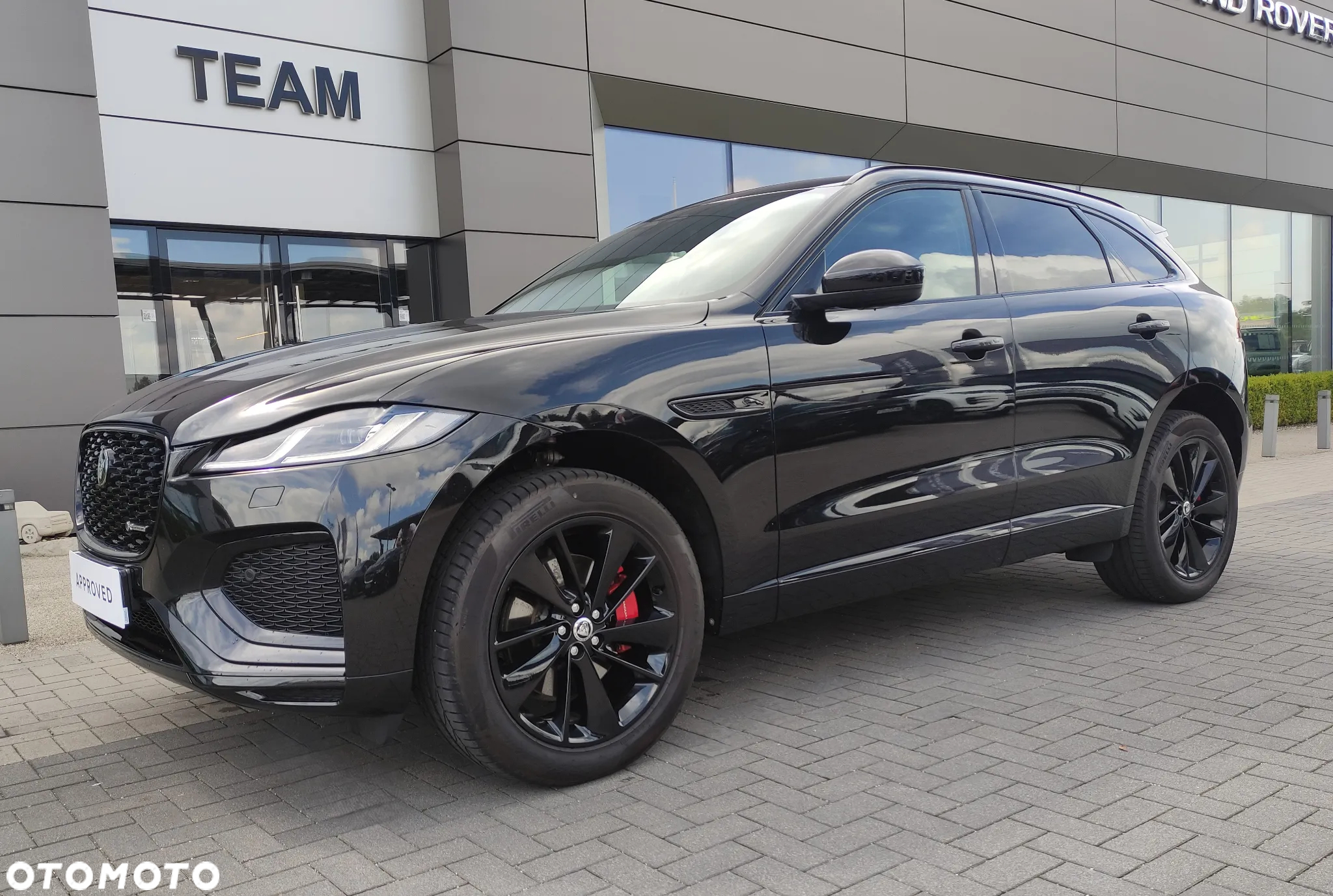 Jaguar F-Pace - 6