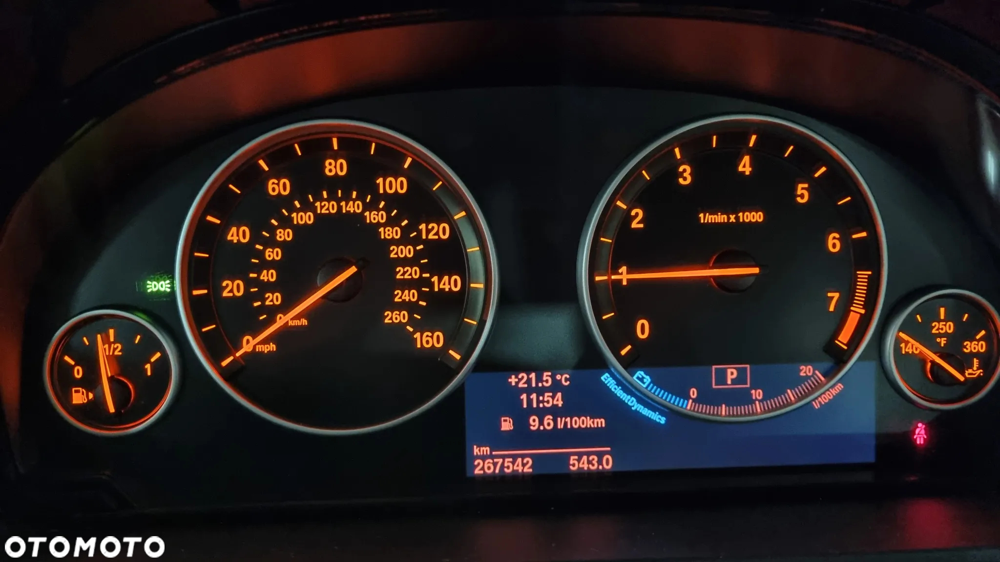 BMW Seria 5 528i - 27
