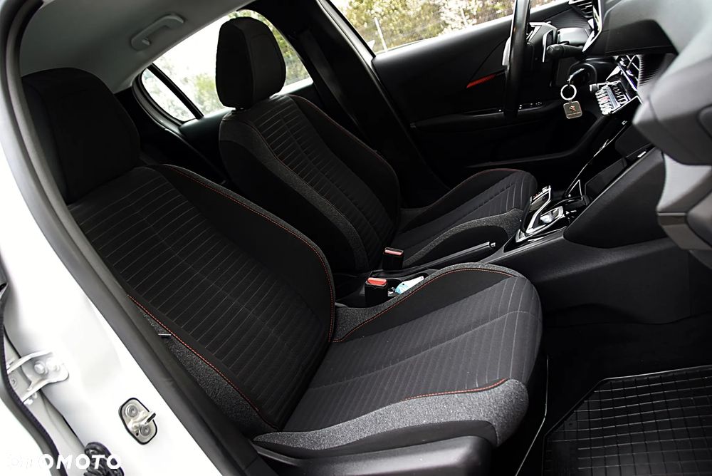 Peugeot 208 1.2 PureTech Allure Pack S&S EAT8 - 20