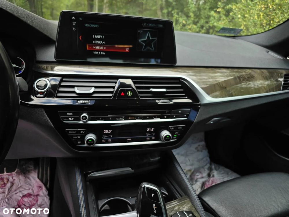 BMW Seria 5 540i M Sport sport - 8