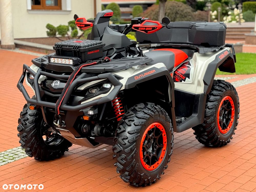 Can-Am Outlander