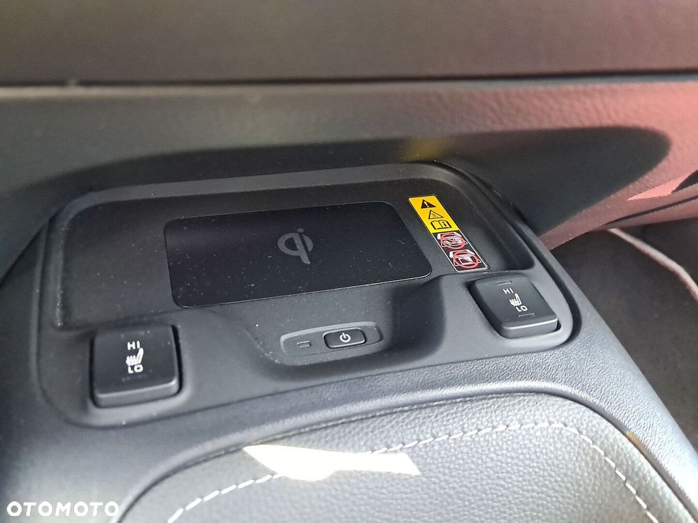Toyota Corolla 1.8 Hybrid Style - 28