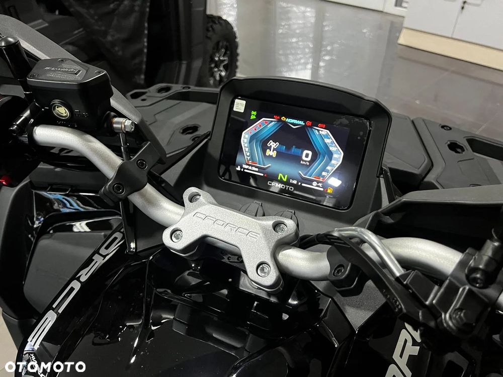 CFMoto CForce - 13