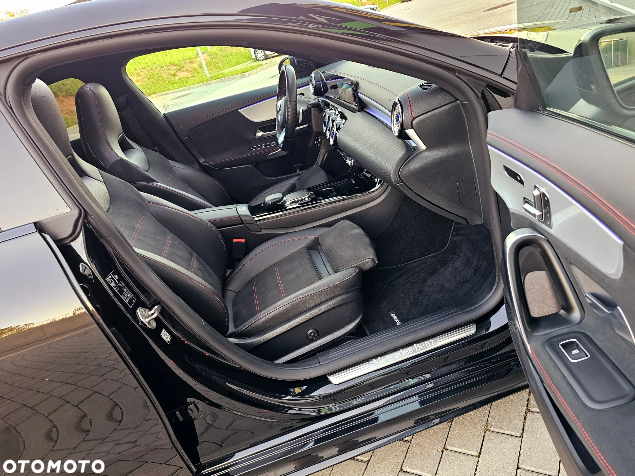 Mercedes-Benz CLA 200 d Shooting Brake 8G-DCT AMG Line Advanced Plus - 31