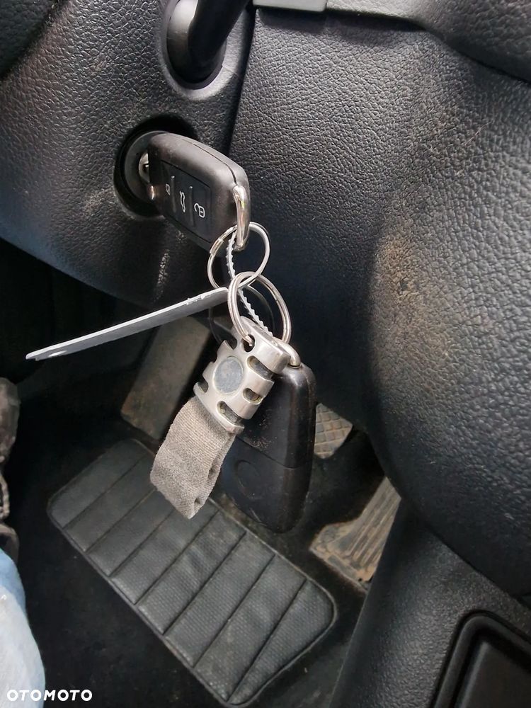 Volkswagen Tiguan 2.0 TDI DPF BlueMotion Technology Freestyle - 23