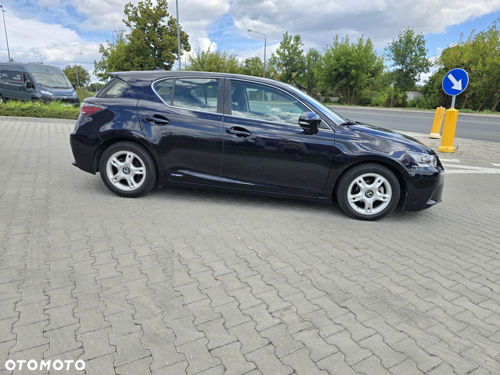 Lexus CT 200h Elegance - 11