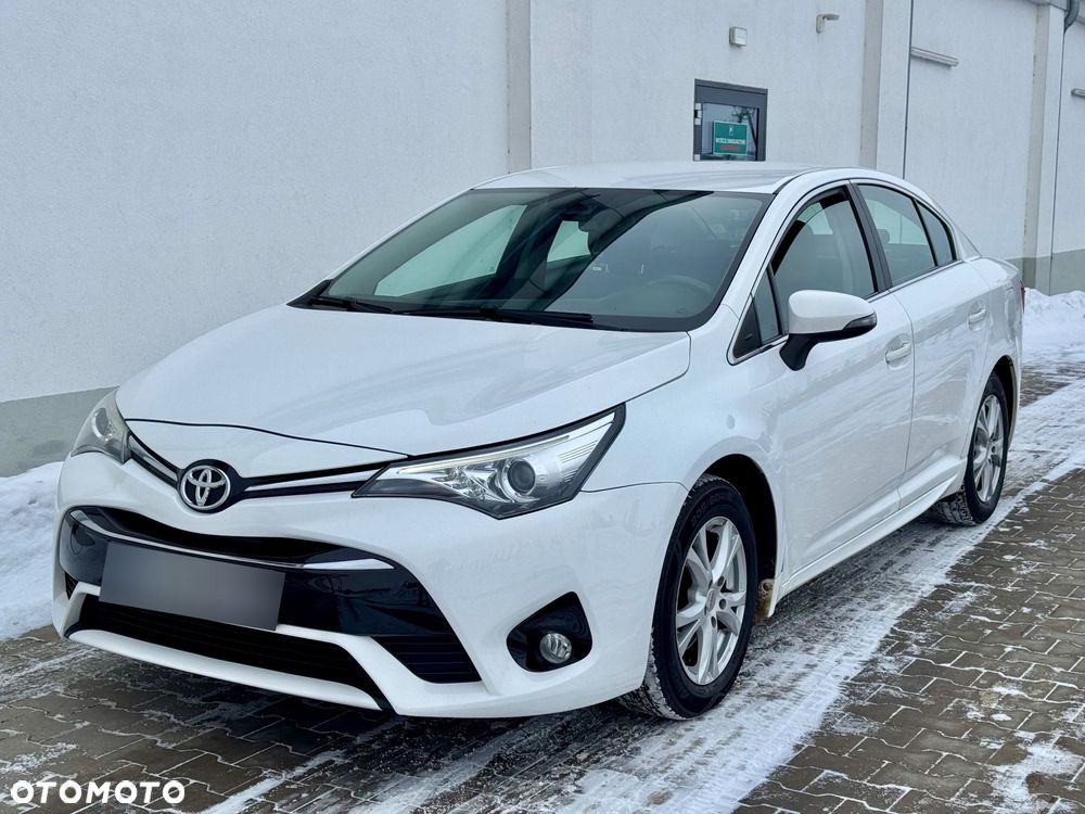 Toyota Avensis 1.6 D-4D Prestige - 4