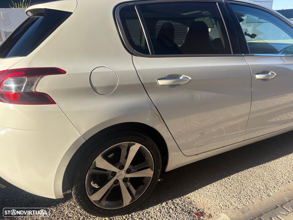 Peugeot 308 1.6 BlueHDi Allure J17 - 3
