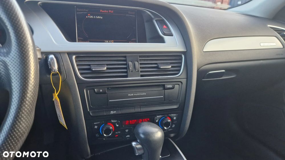 Audi A4 Limousine 2.0 TFSI quattro S tronic Ambiente - 22