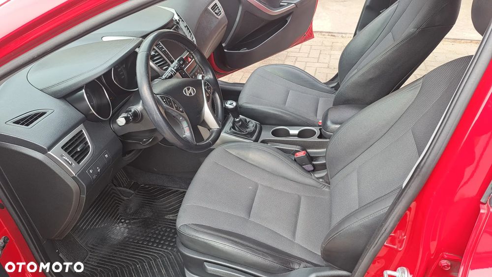 Hyundai i30 1.6 CRDI Trend - 9