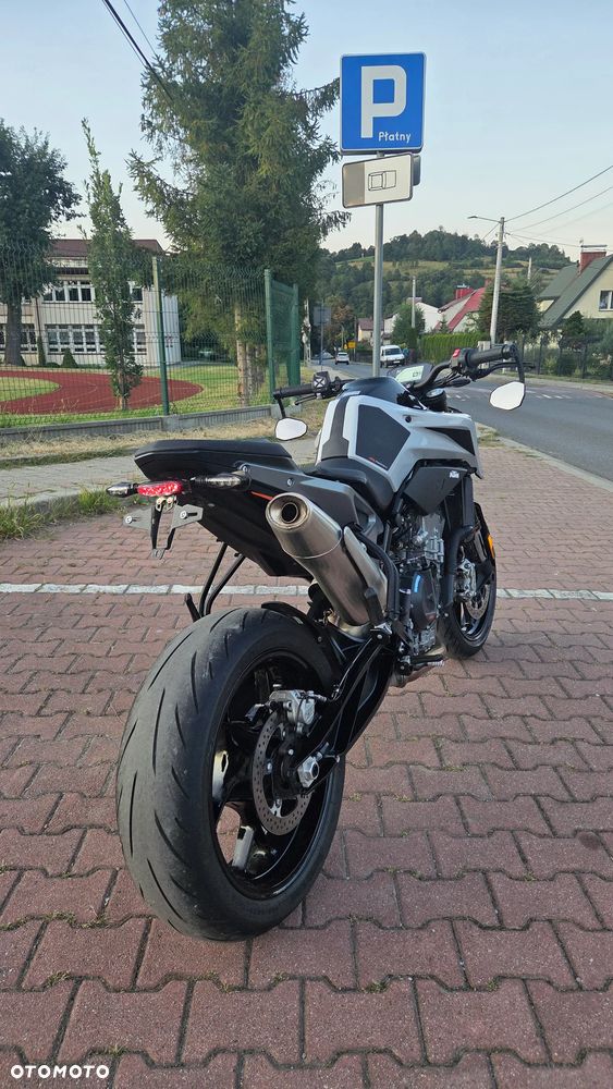 KTM Duke 790 - 3