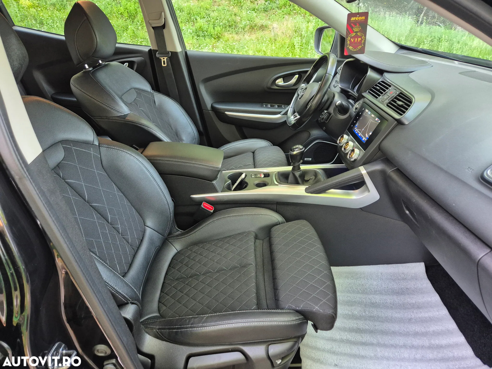 Renault Kadjar BLUE dCi 150 BOSE EDITION - 12