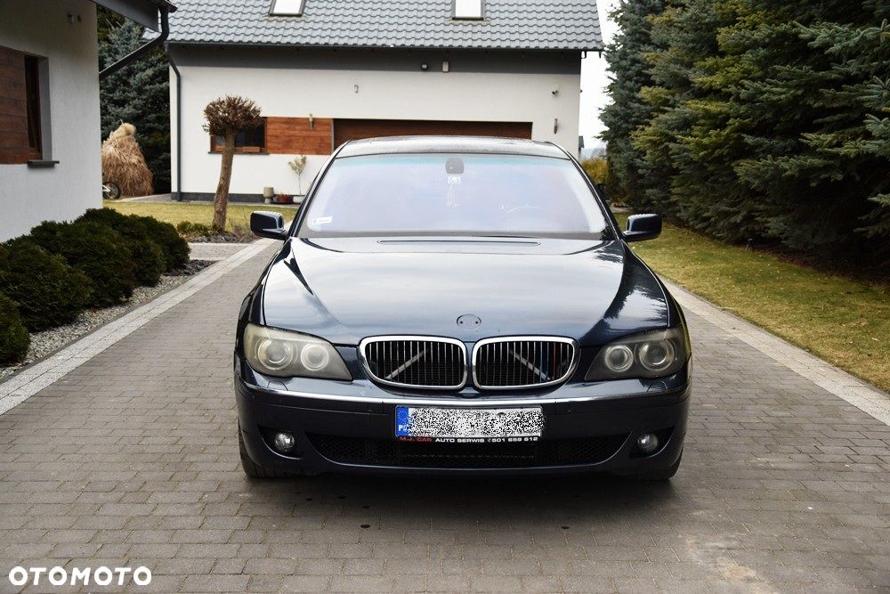 BMW Seria 7 740i - 6
