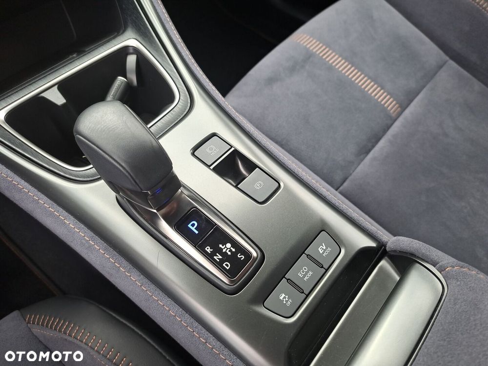 Lexus LBX 1.5 Hybrid Cool - 20