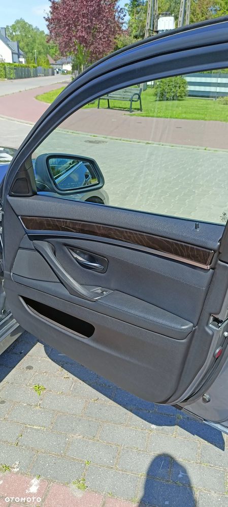 BMW Seria 5 535i xDrive Luxury Line - 18