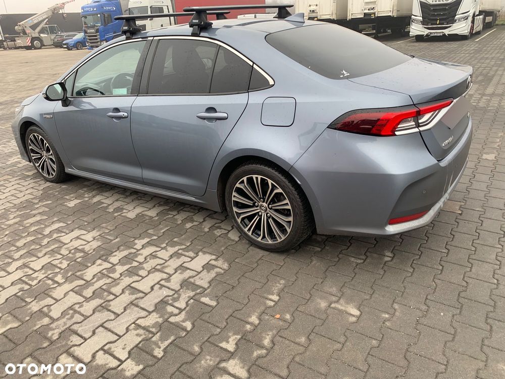 Toyota Corolla 1.8 Hybrid Comfort - 4