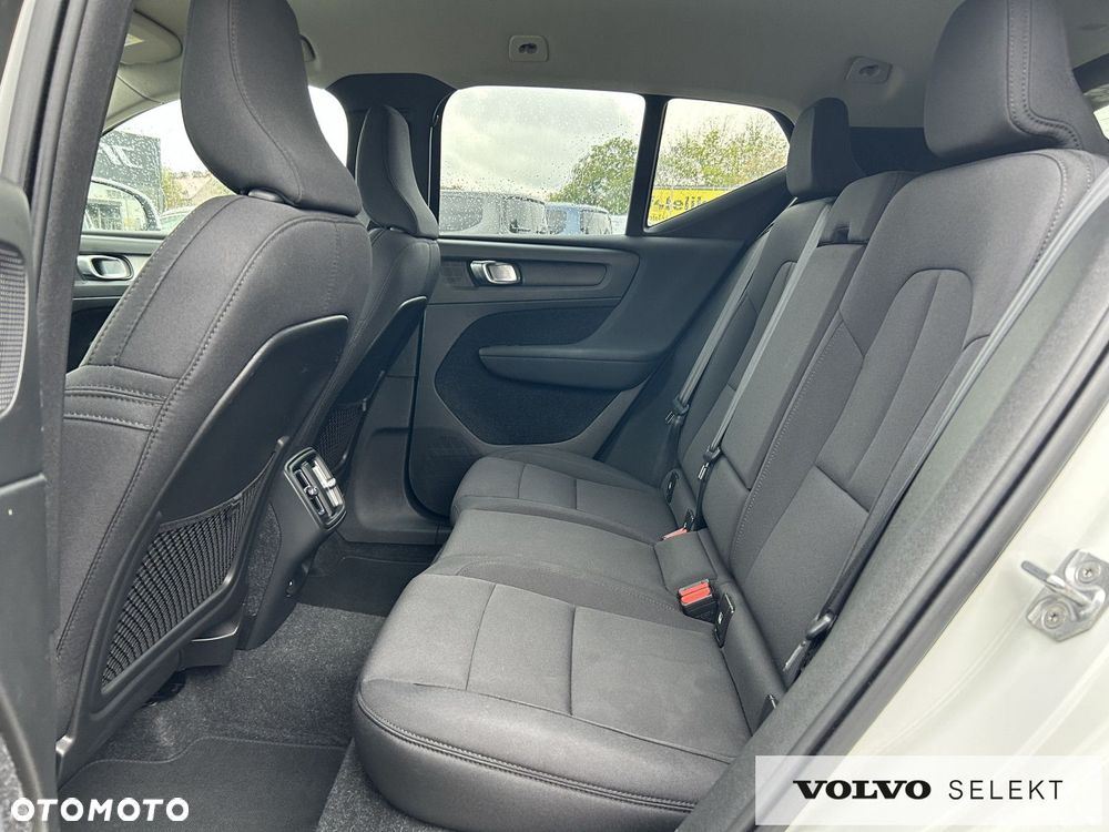 Volvo XC 40 - 23