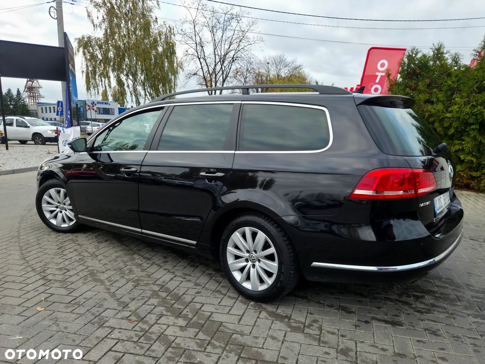 Volkswagen Passat Variant 2.0 Blue TDI SCR Comfortline - 9