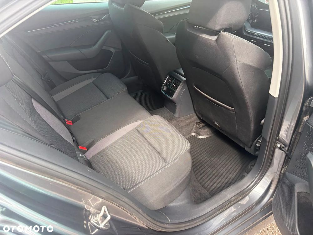 Skoda Octavia - 14