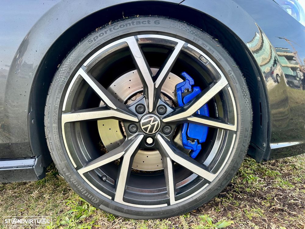 VW Golf 2.0 TSI OPF 4Motion DSG R Black Edition - 9