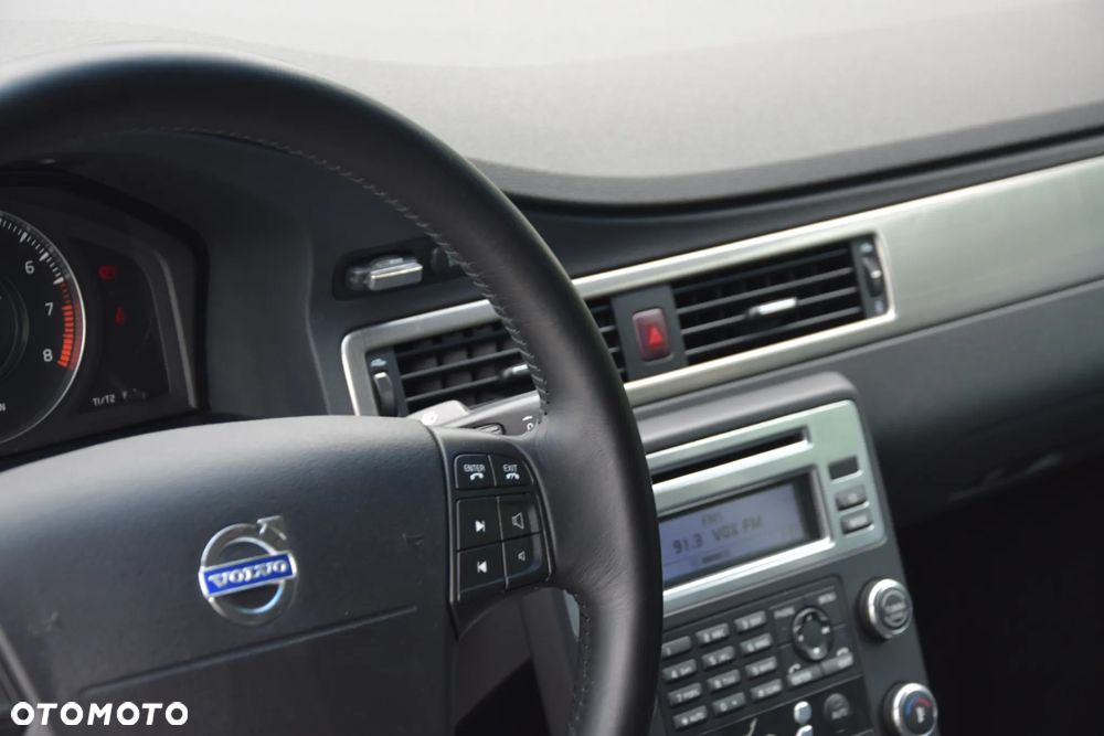 Volvo S80 2.5T Momentum - 25