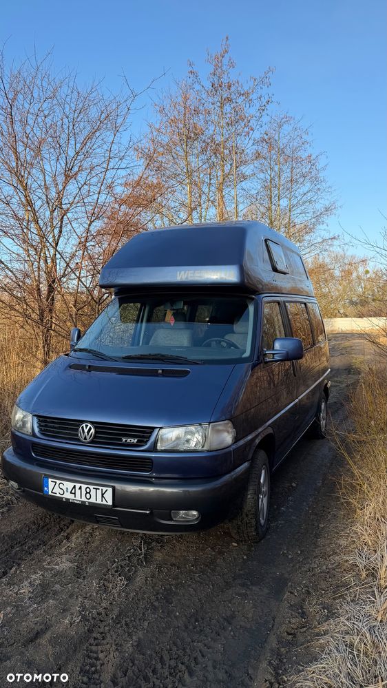 Volkswagen Multivan - 2