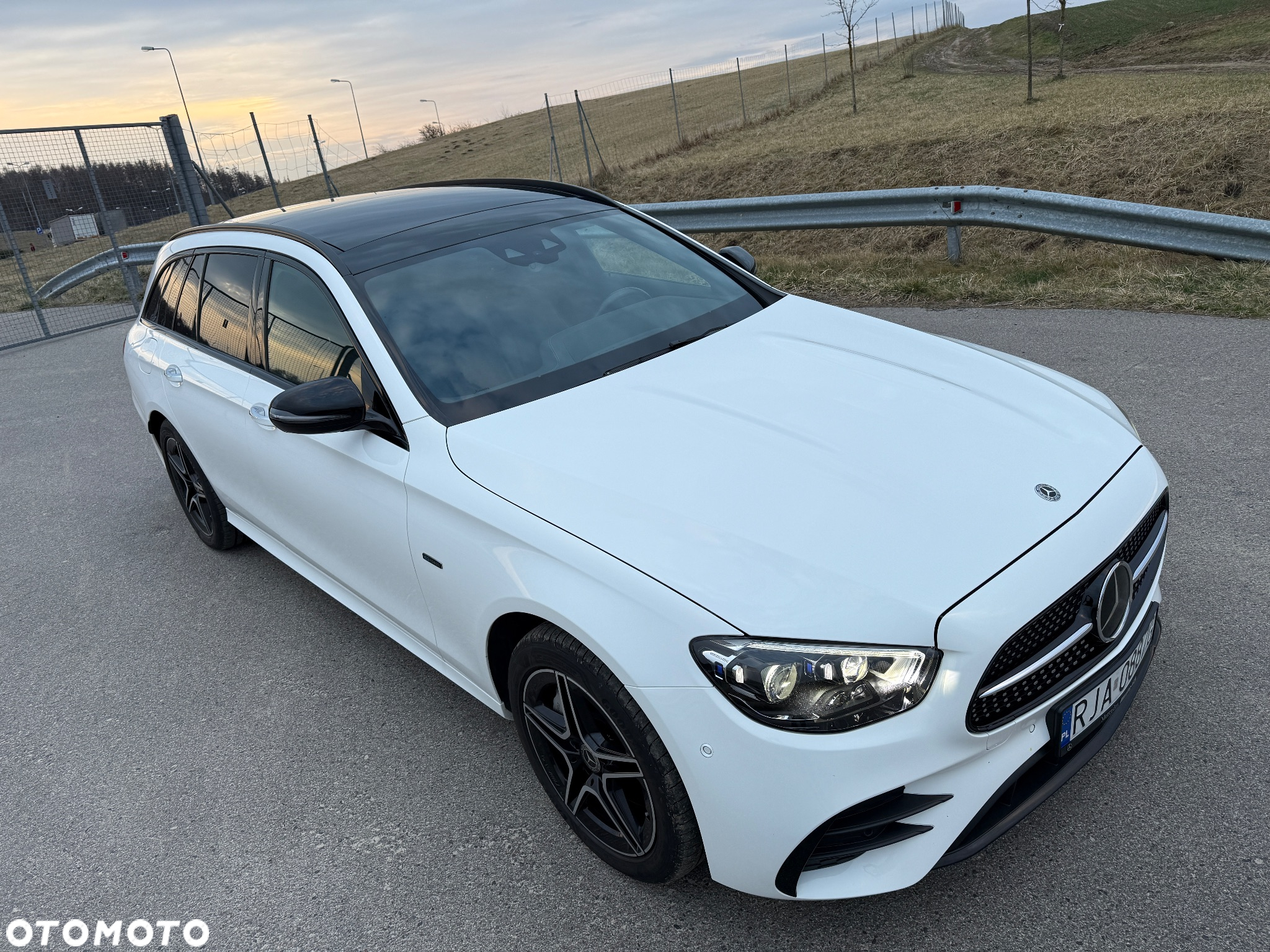 Mercedes-Benz Klasa E - 14