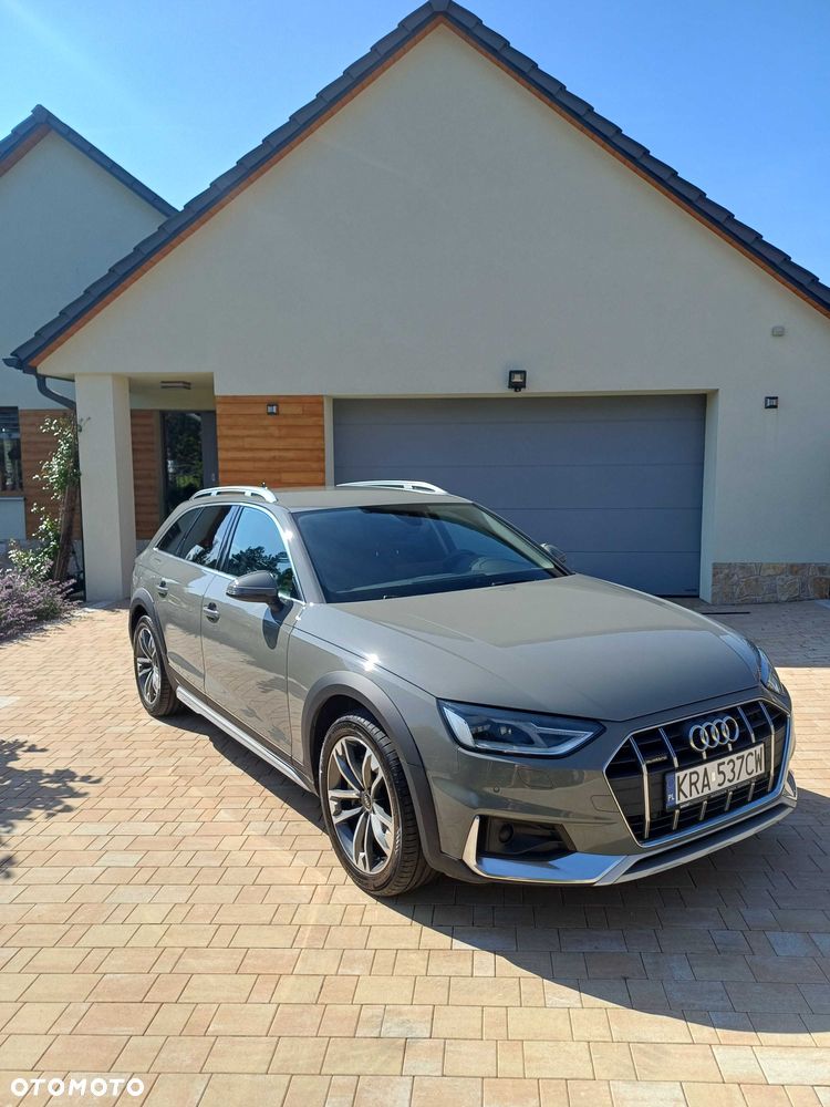 Audi A4 Allroad - 1