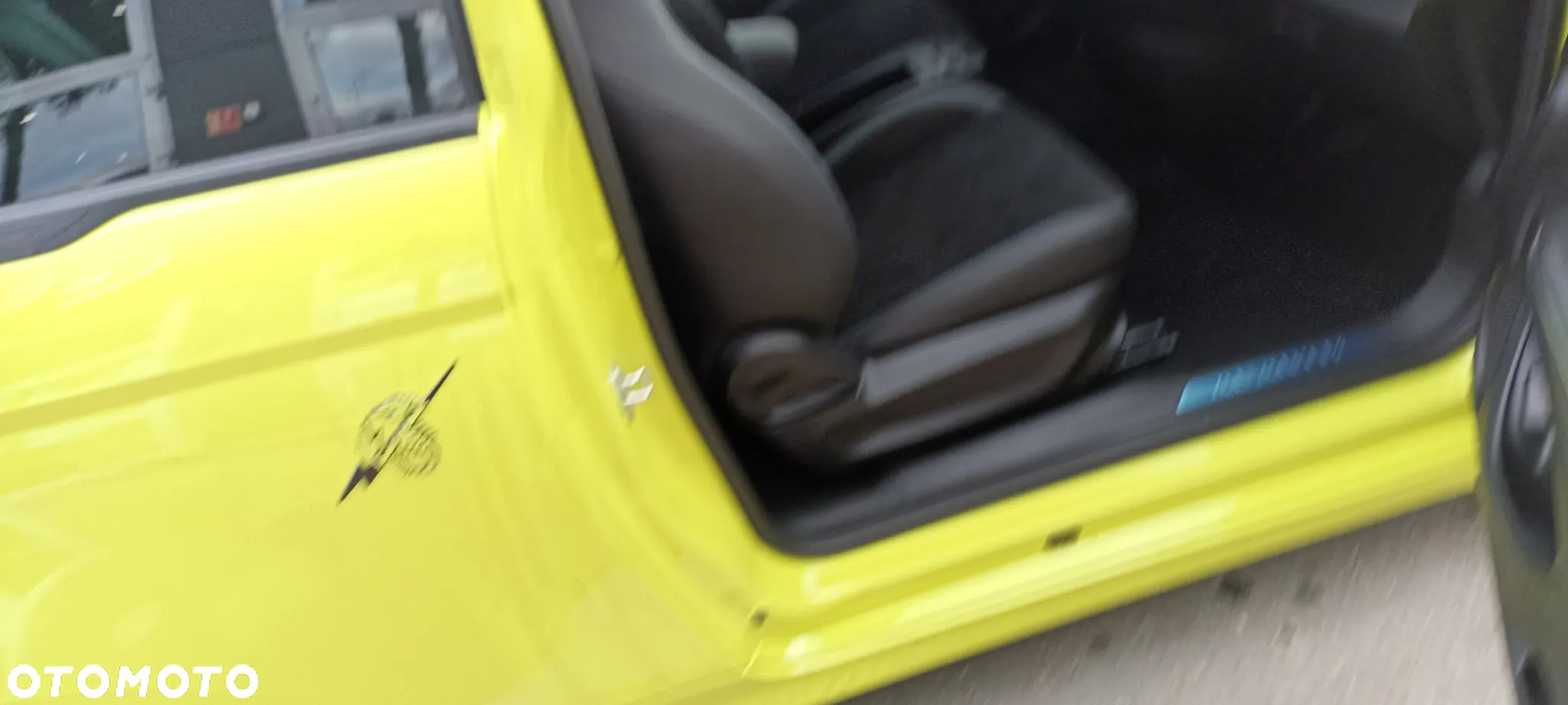 Abarth 500e - 9