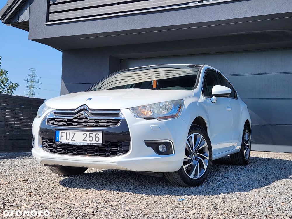 Citroën DS4 HDi 165 SoChic - 13