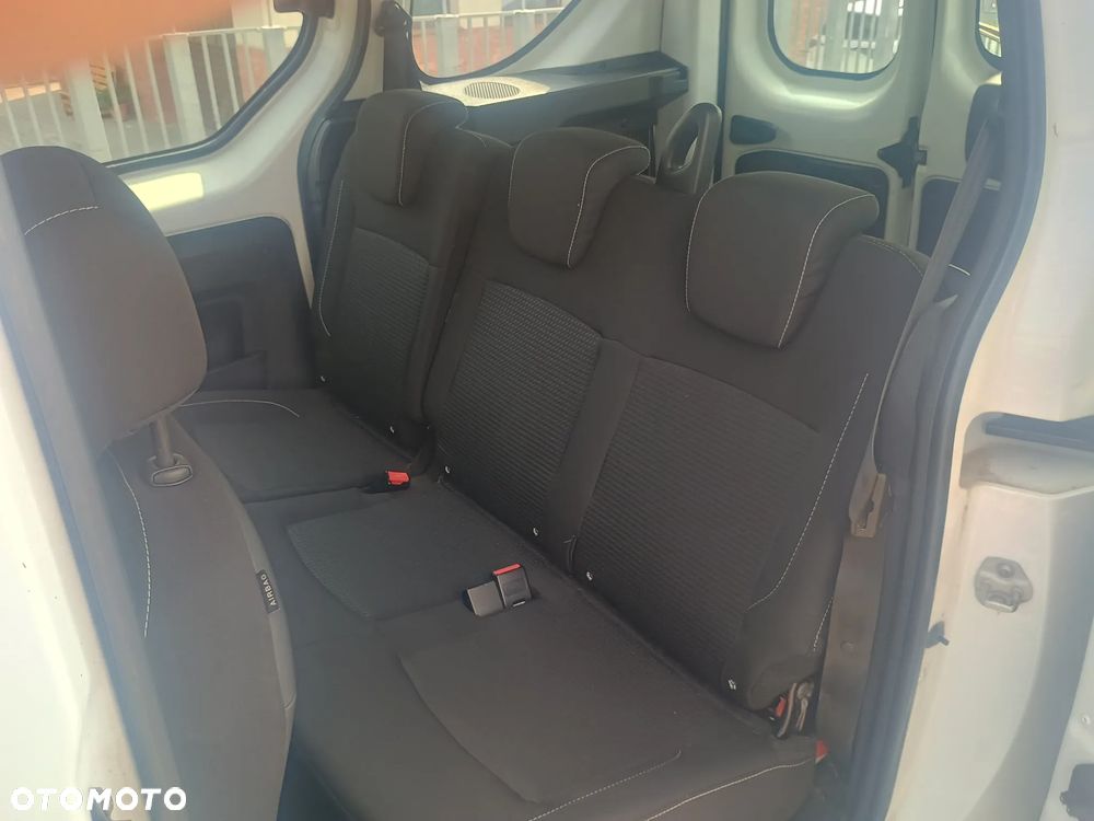Dacia Dokker 1.5 dCi Laureate - 12