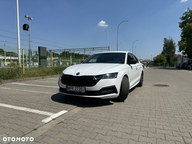 Skoda Octavia 2021 photo 2