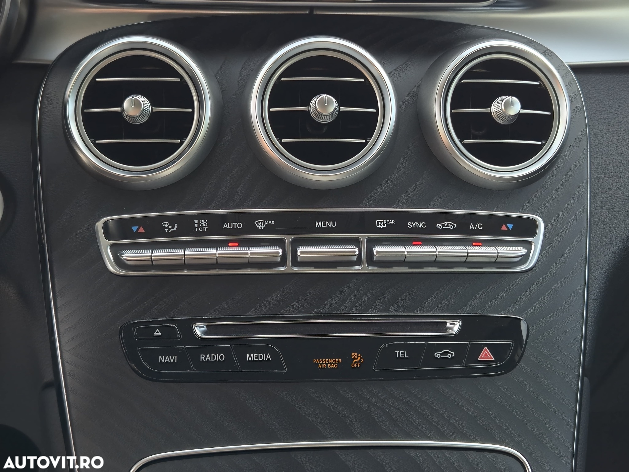 Mercedes-Benz GLC 220 d 4Matic 9G-TRONIC Exclusive - 23
