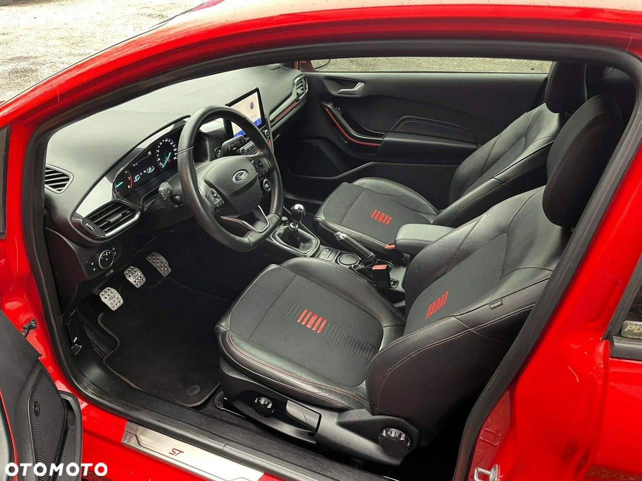 Ford Fiesta 1.0 EcoBoost S&S ST-LINE Red - 8