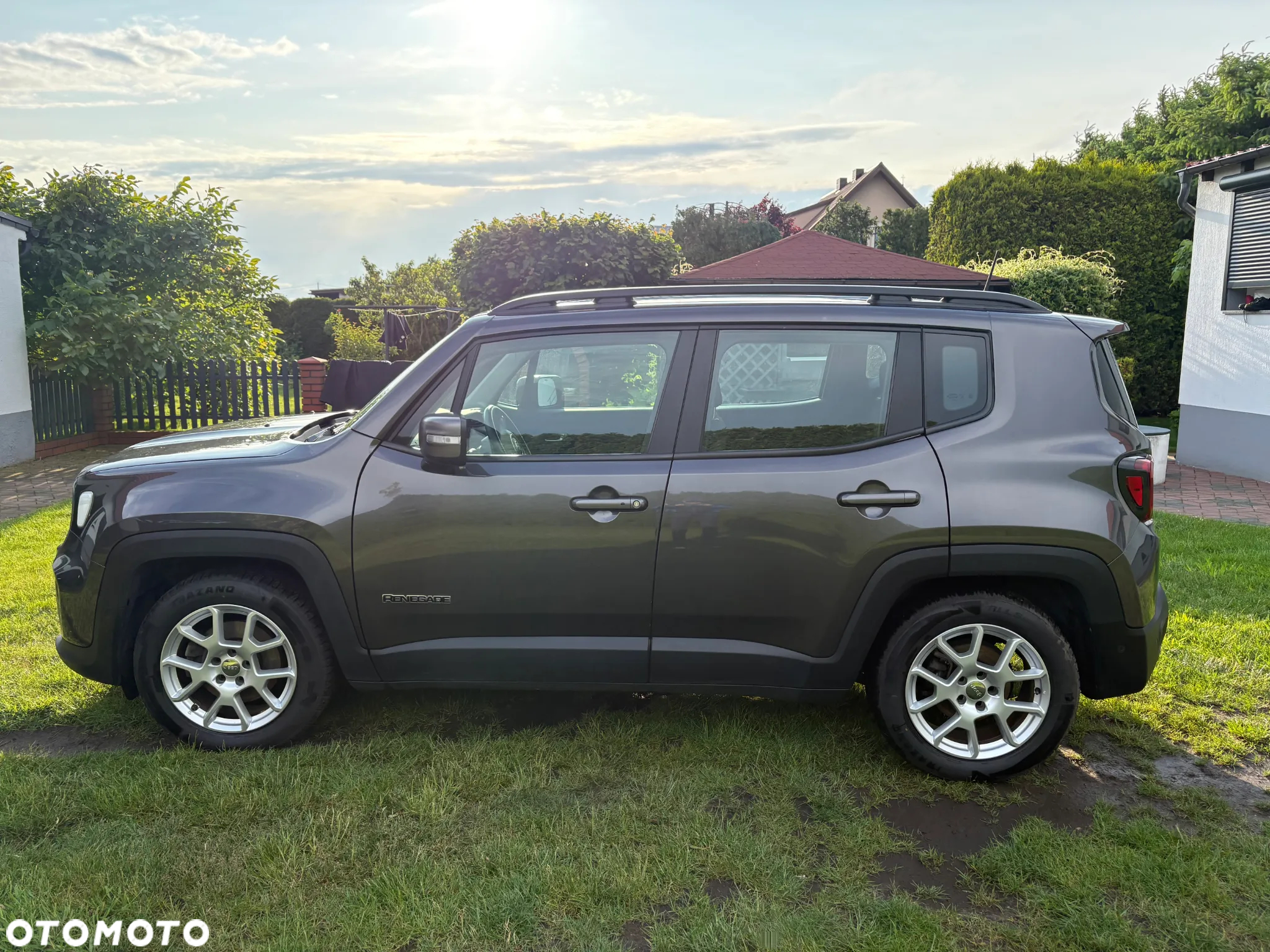 Jeep Renegade 1.3 GSE T4 Turbo Limited FWD S&S - 6