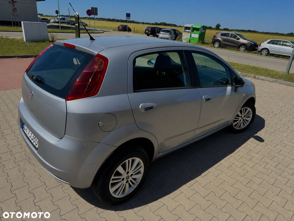 Fiat Grande Punto - 6