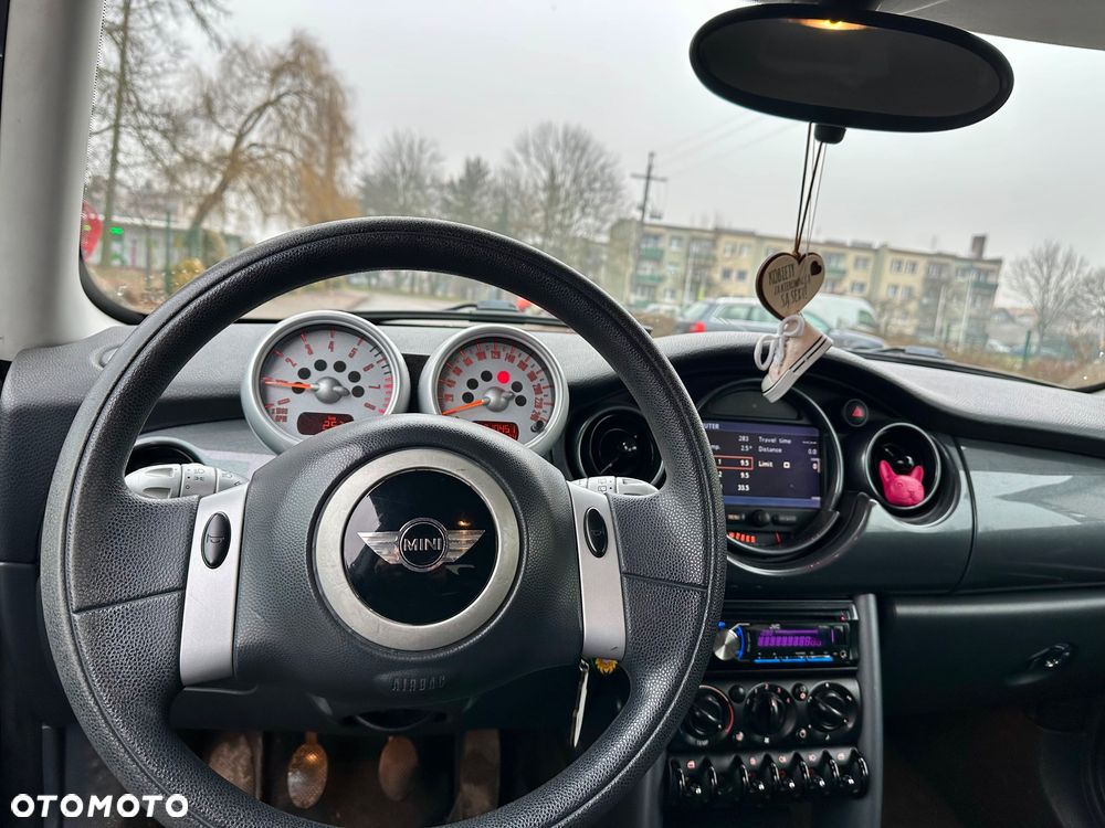 MINI ONE Seven - 7
